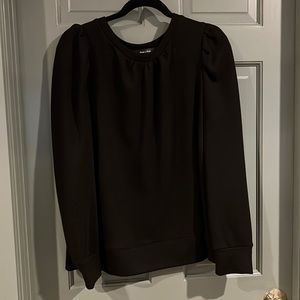 Ladies black sweatshirt.